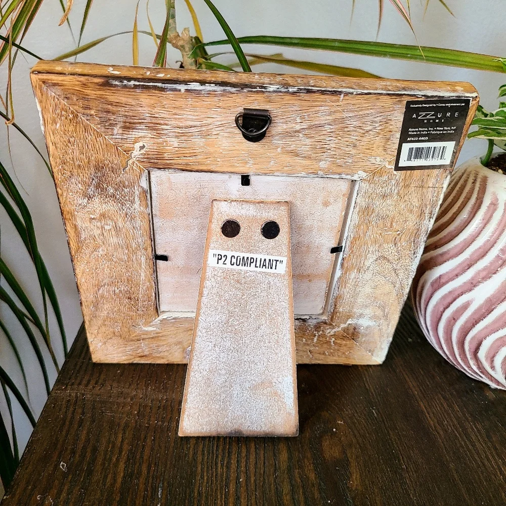 Azzure Home Gold-Flaked Square Wooden Photo Frame - Picture 8 of 8